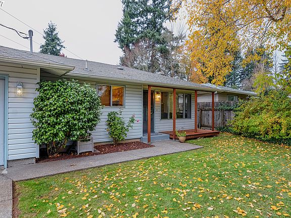 3rd image of 5414 NE 102nd St