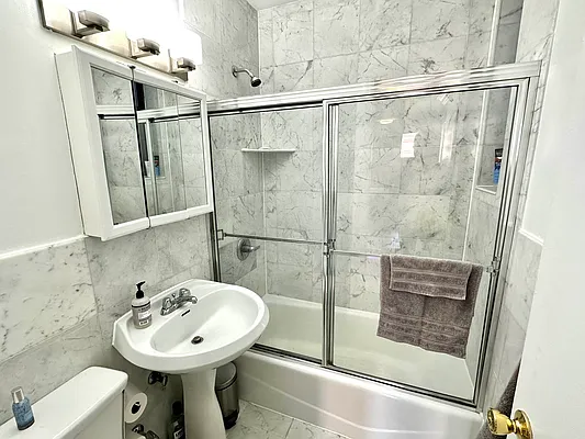 Rented by Tourma Realty LLC | media 13