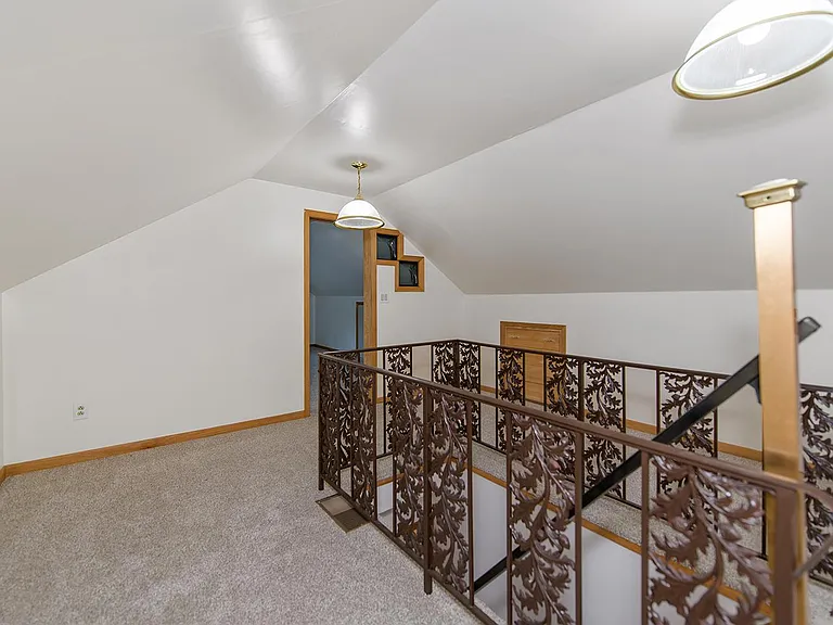 5116 Mason St — Photo 12