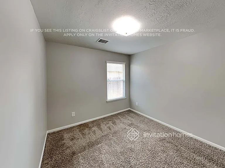 19218 Sandelford Dr — Photo 10