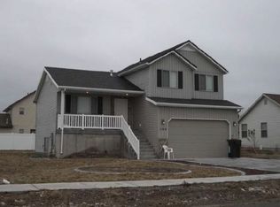 1190 N Drystone Dr, Idaho Falls, ID 83401