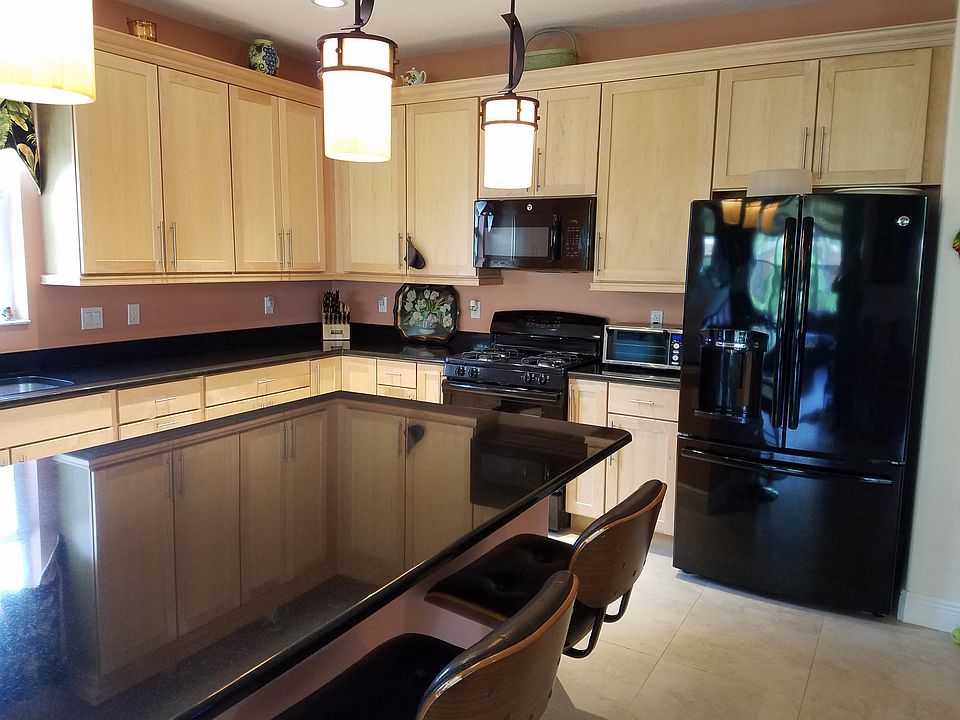 1st image of 9620 SW Royal Poinciana Dr