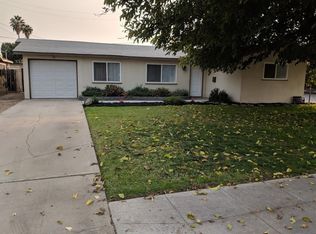 32 Barstow Ave, Clovis, CA 93612