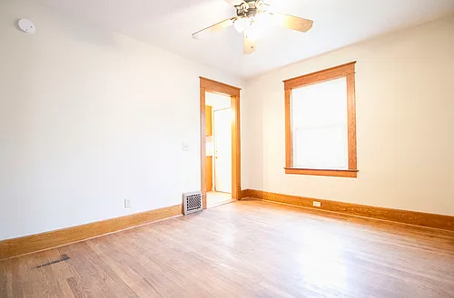 4122 Fairview Dr — Photo 6
