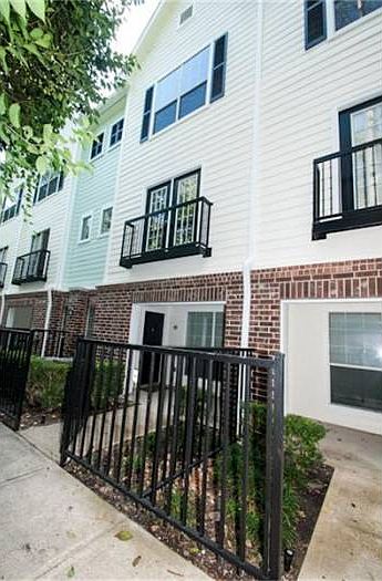 1st image of 1502 Augusta Dr Ste 316