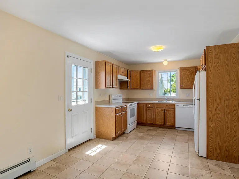 40 Magnolia St #A & B — Photo 3