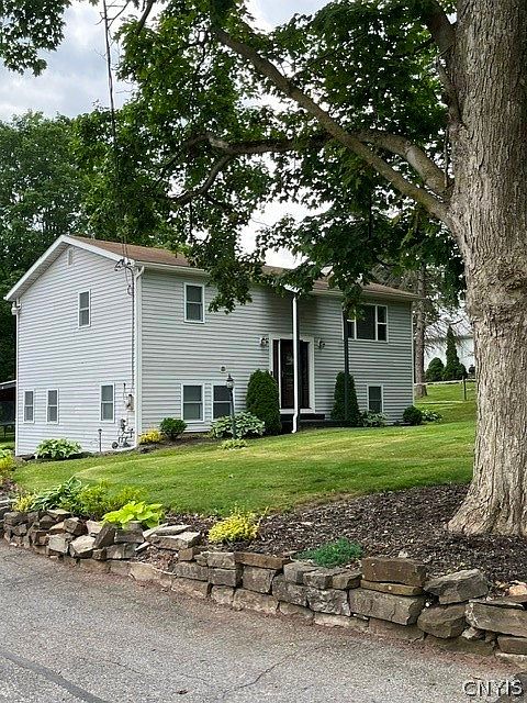 1st image of 533 Sayles St