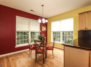 2304 Neville Ct, Somerset, NJ 08873