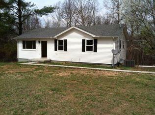 1764 Buck Hollow Rd, Chapmansboro, TN 37035