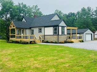 6201 Peck Rd, Ravenna, OH 44266