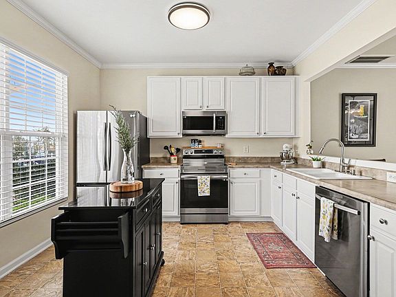 3rd image of 8211 Rhiannon Rd