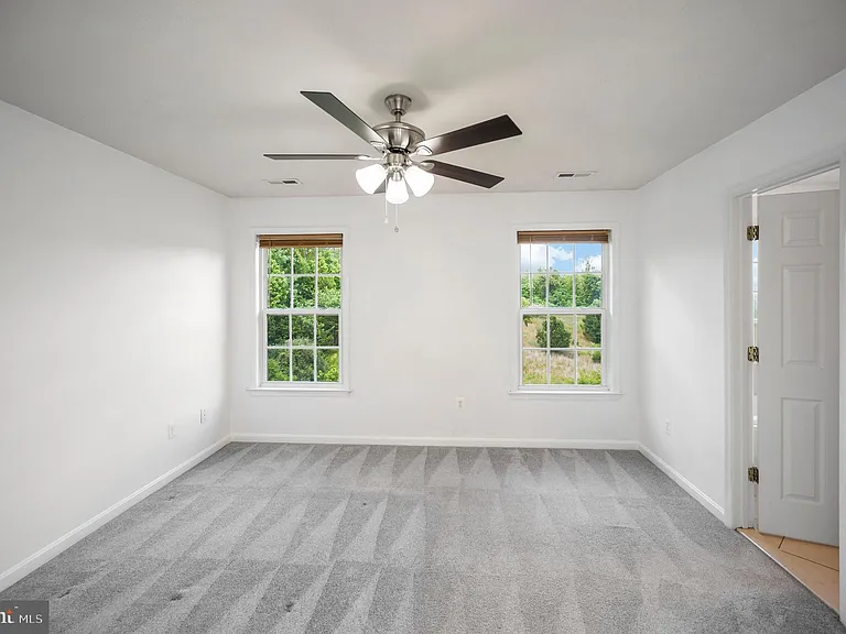 104 Stingray Ct — Photo 29