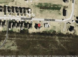 6859 Riding Trail Dr #D, Canal Winchester, OH 43110