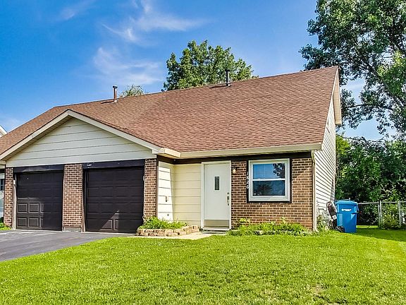 3rd image of 1826 Whitney Dr