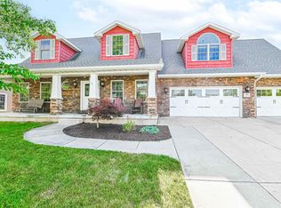 805 Wellington Dr, Washington, IL