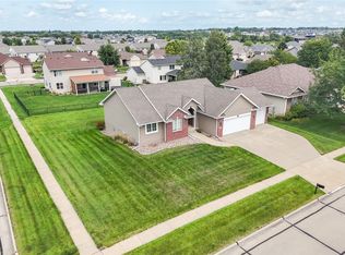 305 NW 13th St, Grimes, IA 50111