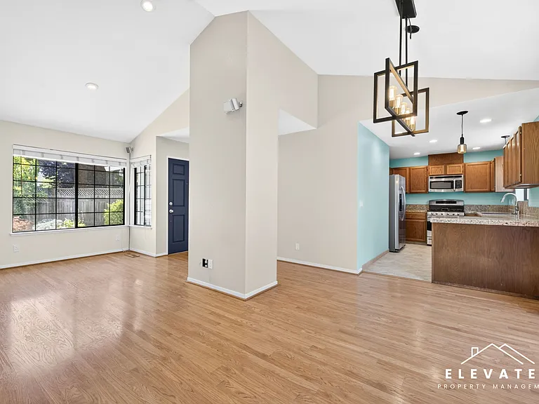 938 Wood Sorrel Dr — Photo 6