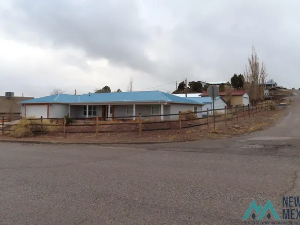 1325 N Thrid St, Grants, NM 87020
