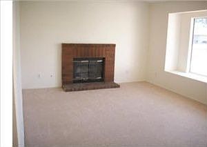 3rd image of 25261 Valleywood Ct