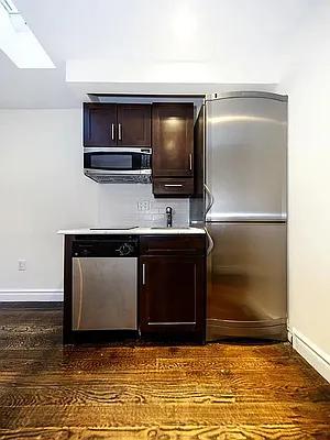 Rented by REAL New York | media 2
