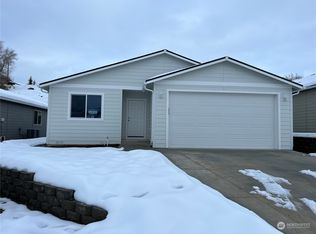 2259 SE Sage Brooke Rd, East Wenatchee, WA 98802