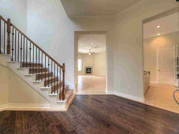 4th image of 17819 Pecan Bayou Ln