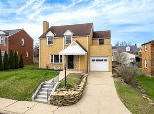 419 Macarthur St, Mc Kees Rocks, PA 15136