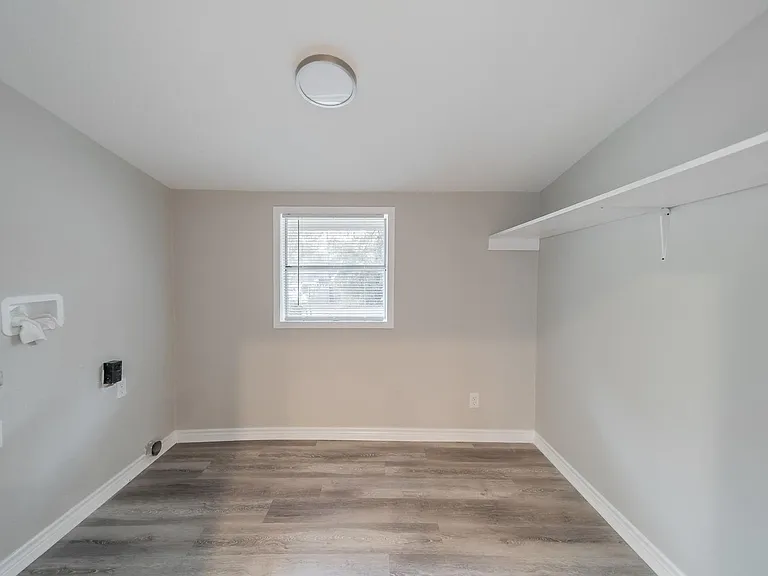 5739 Skylane Dr — Photo 6