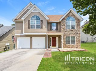 7527 Congregation St, Fairburn, GA 30213