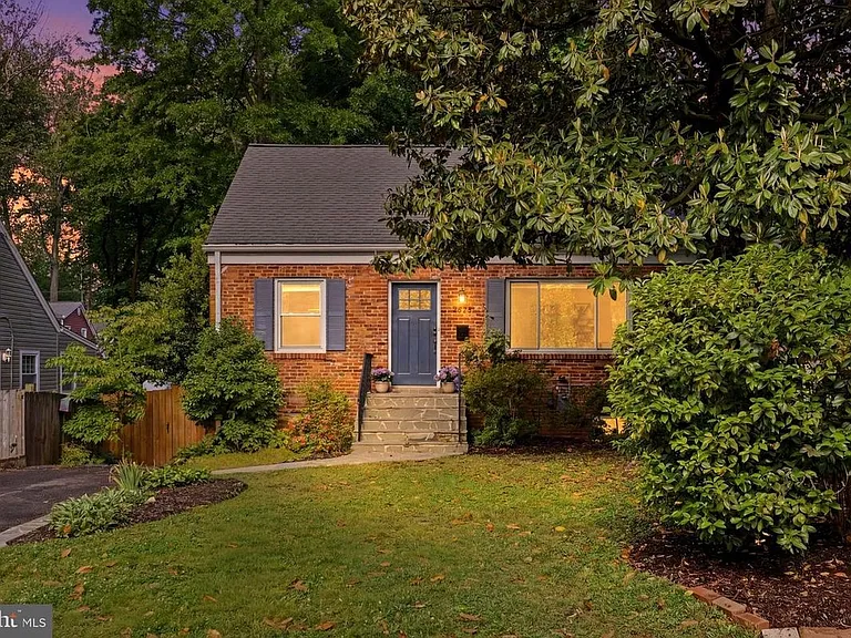 2826 W George Mason Rd — Photo 3