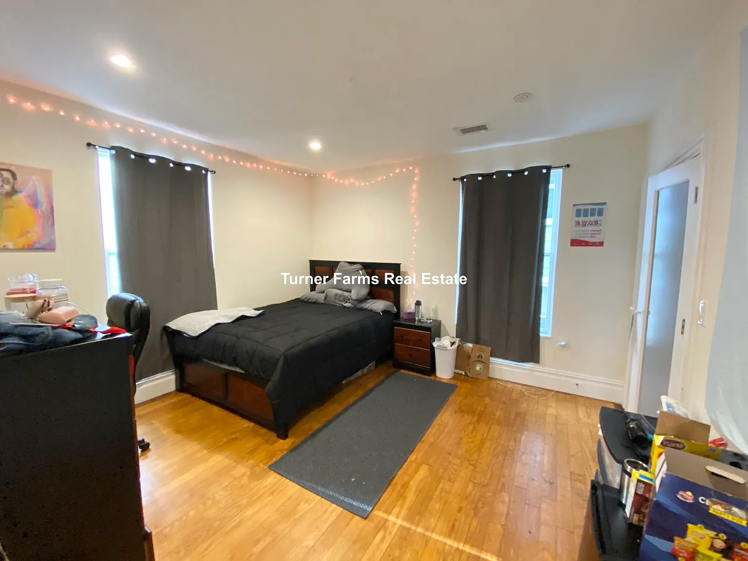6 bed, 9999 sqft, $6,000 — Photo 4