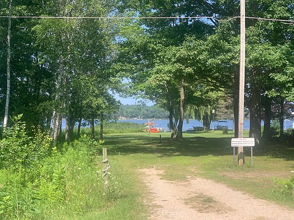 4th image of Vl Birch Ln
