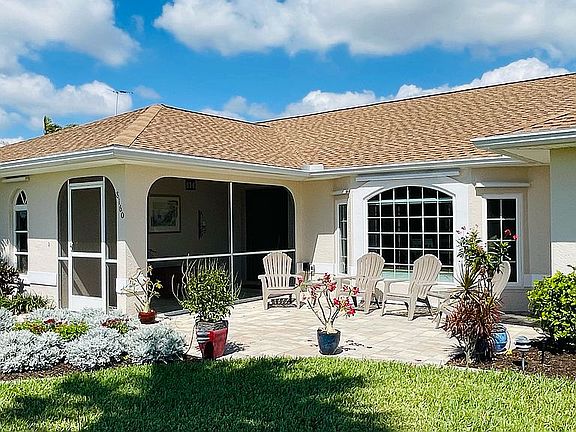 5th image of 8160 Casa De Meadows Dr
