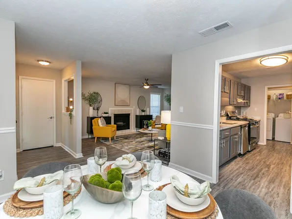 Somerset at the Crossing