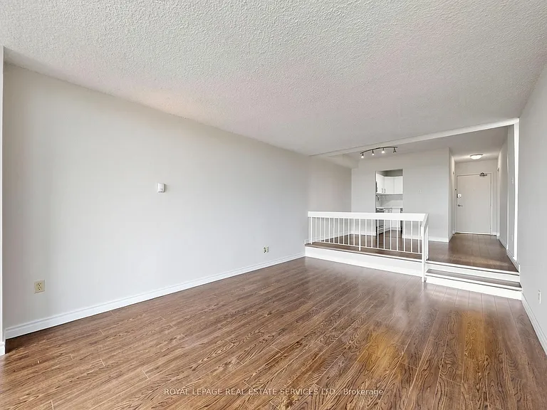 4091 Sheppard Ave E #2101 — Photo 13