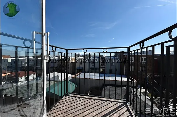 Rented by Spire Group | media 23