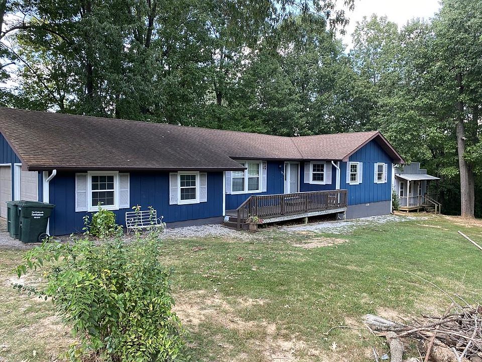 1st image of 375 Polly Dr