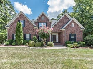 11425 Fernside Dr, Mint Hill, NC 28227