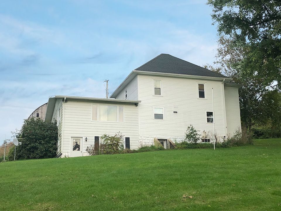 1st image of W9287 Emberson Ln