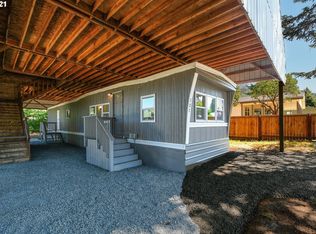 121 Barnes Rd, Carson, WA 98610