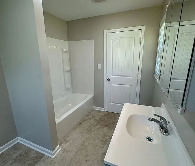 101 Rainbow Dr — Photo 13