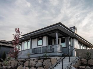 20671 SE Cougar Peak Dr, Bend, OR 97702
