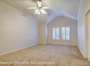 1631 Sutton St, Houston, TX 77006