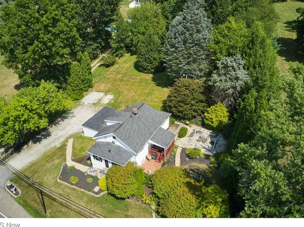 2643 Massillon Rd, Akron, OH 44312