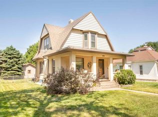 906 Norris Ave, Mccook, NE 69001