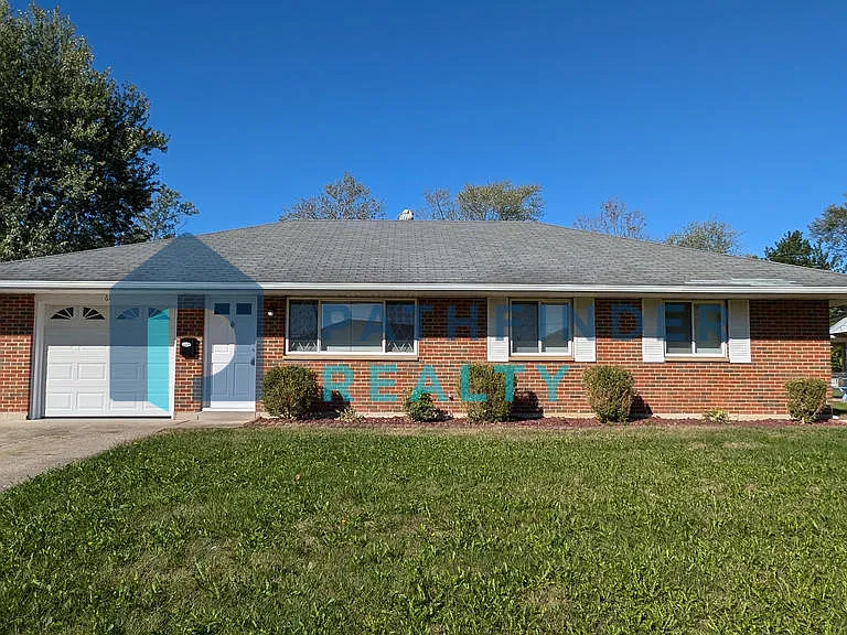 61 Brookhaven Dr — Photo 1