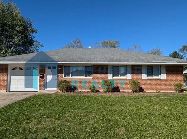61 Brookhaven Dr, Dayton, OH 45426
