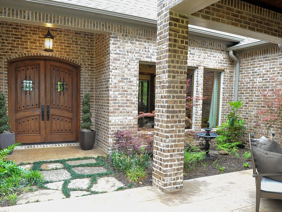1st image of 3805 Chimney Rock Dr