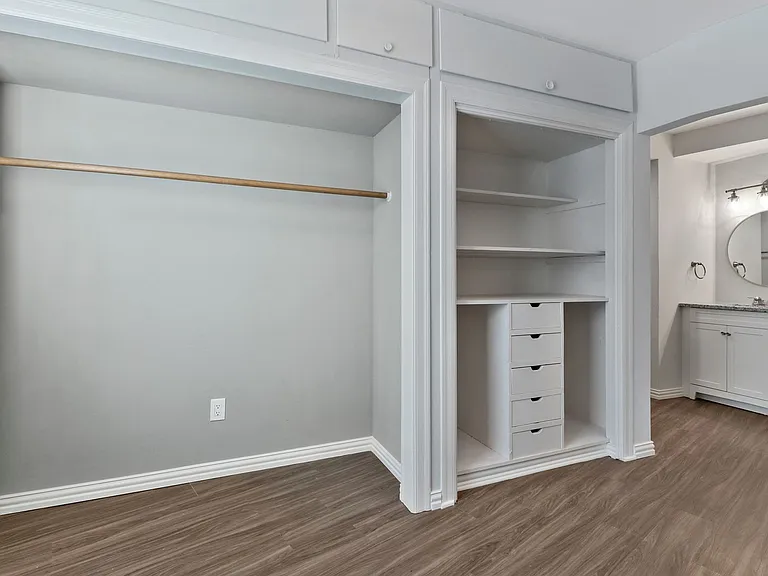 3557 Winston Rd — Photo 21