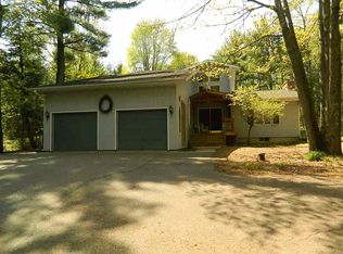 7100 Goldenrod Ct, Wausau, WI 54401